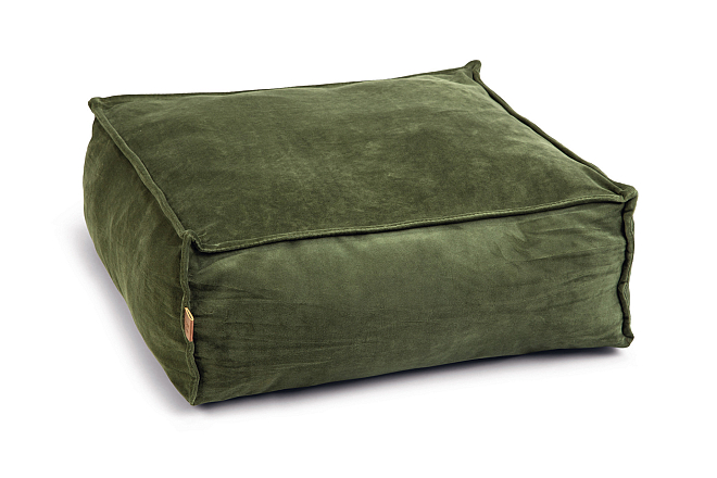 Designed by Lotte ligkussen Velveti groen